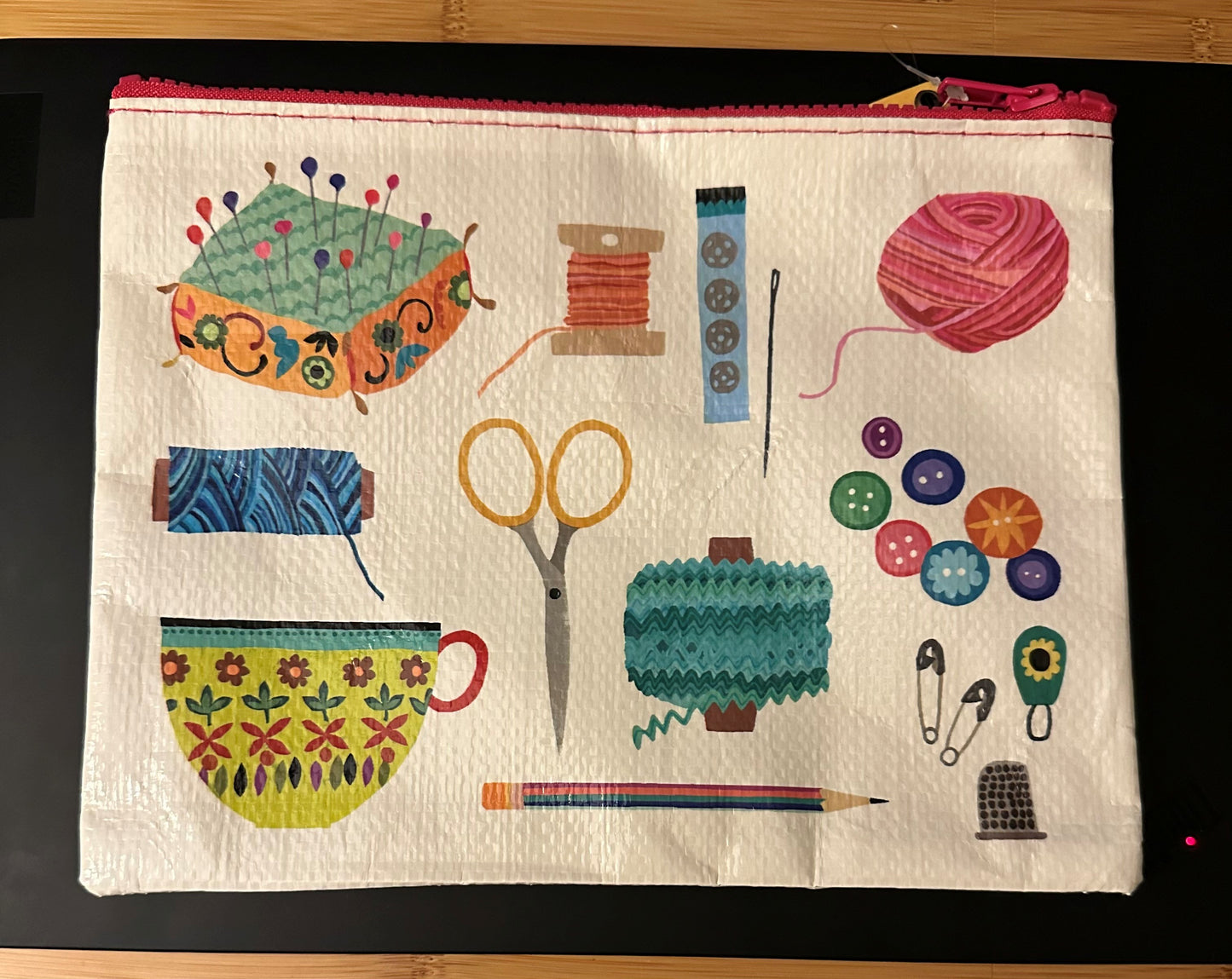 Sewing Machine Zipper Pouch
