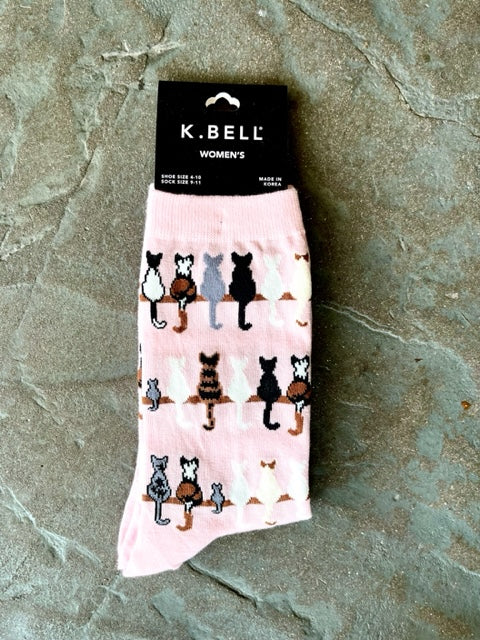 Lite PinkSock With Cats in A Line